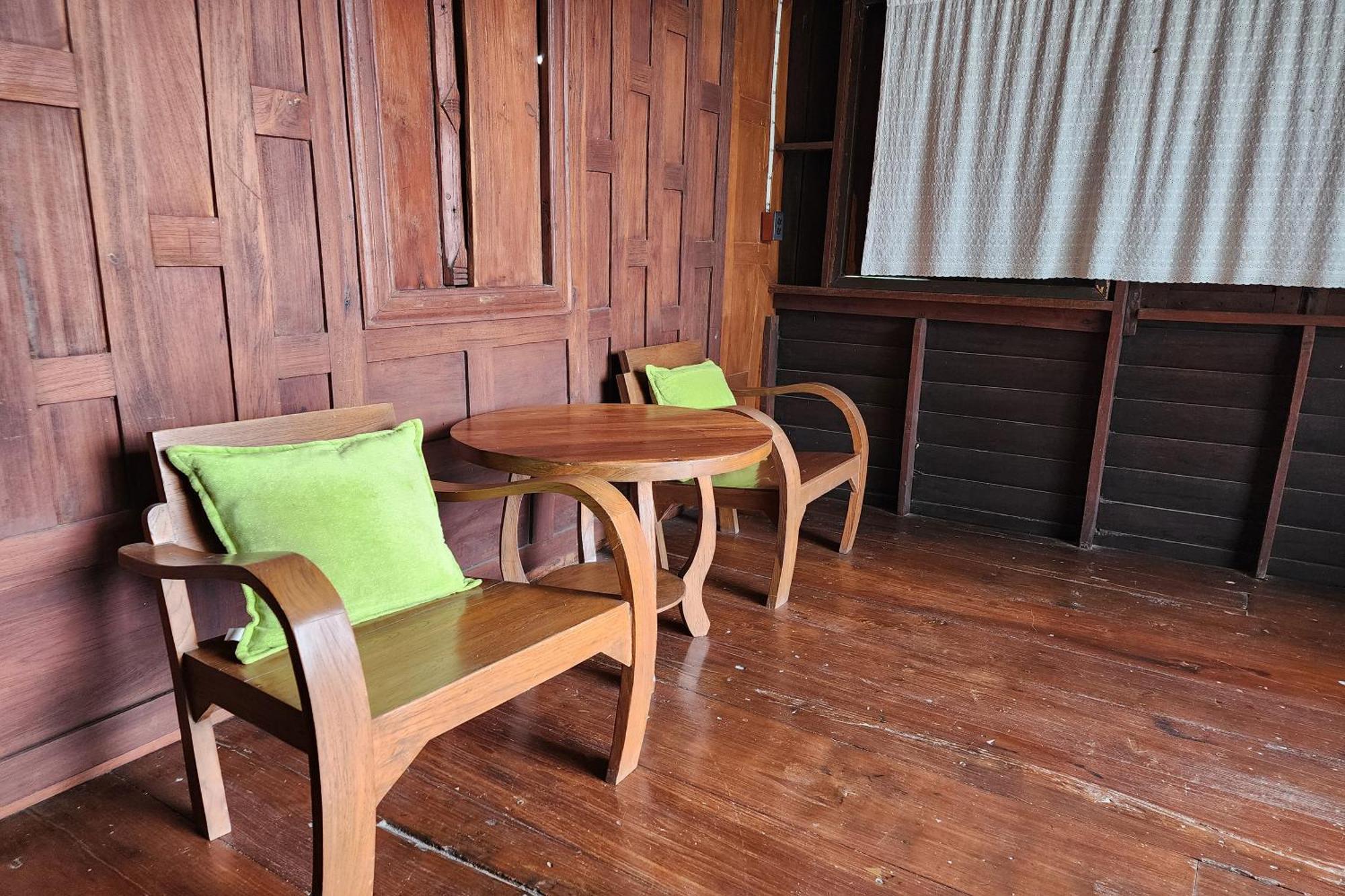 Karaboon Wellness Villa *